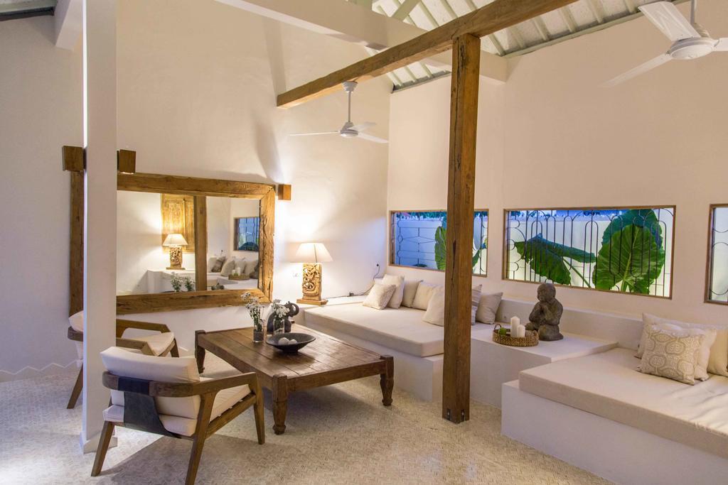 Villa Azcoyen - 3Br Villa In Canggu Exterior photo